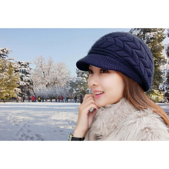〽️Women’s Navy Winter Warm Knit Wool Snow Ski Hat with Visor main image 6